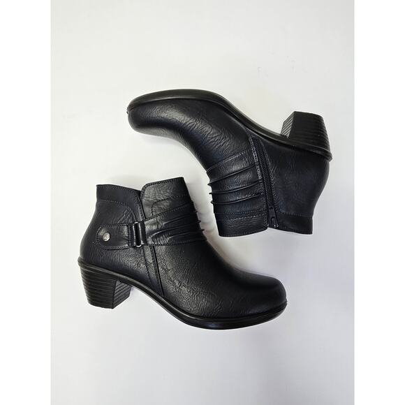Easy Street Women's Damita Booties Boots Size 8 Black NWT AND BOX - Picture 1 of 7